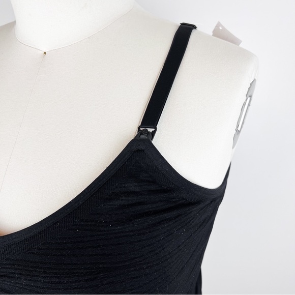 KB • Sublime Hands Free Pumping & Nursing Tank - Picture 6 of 11